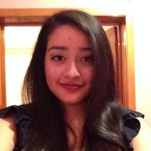 Meet your Posher, Rebeca